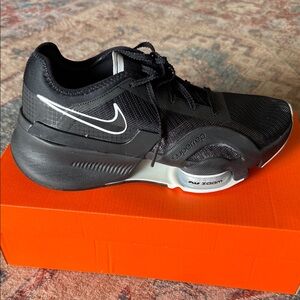 Nike Air Zoom Women’s SUPERREP 3 Black / White BNITB Never Worn